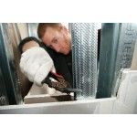 Tesoura compacta para cortes curvos e retos
