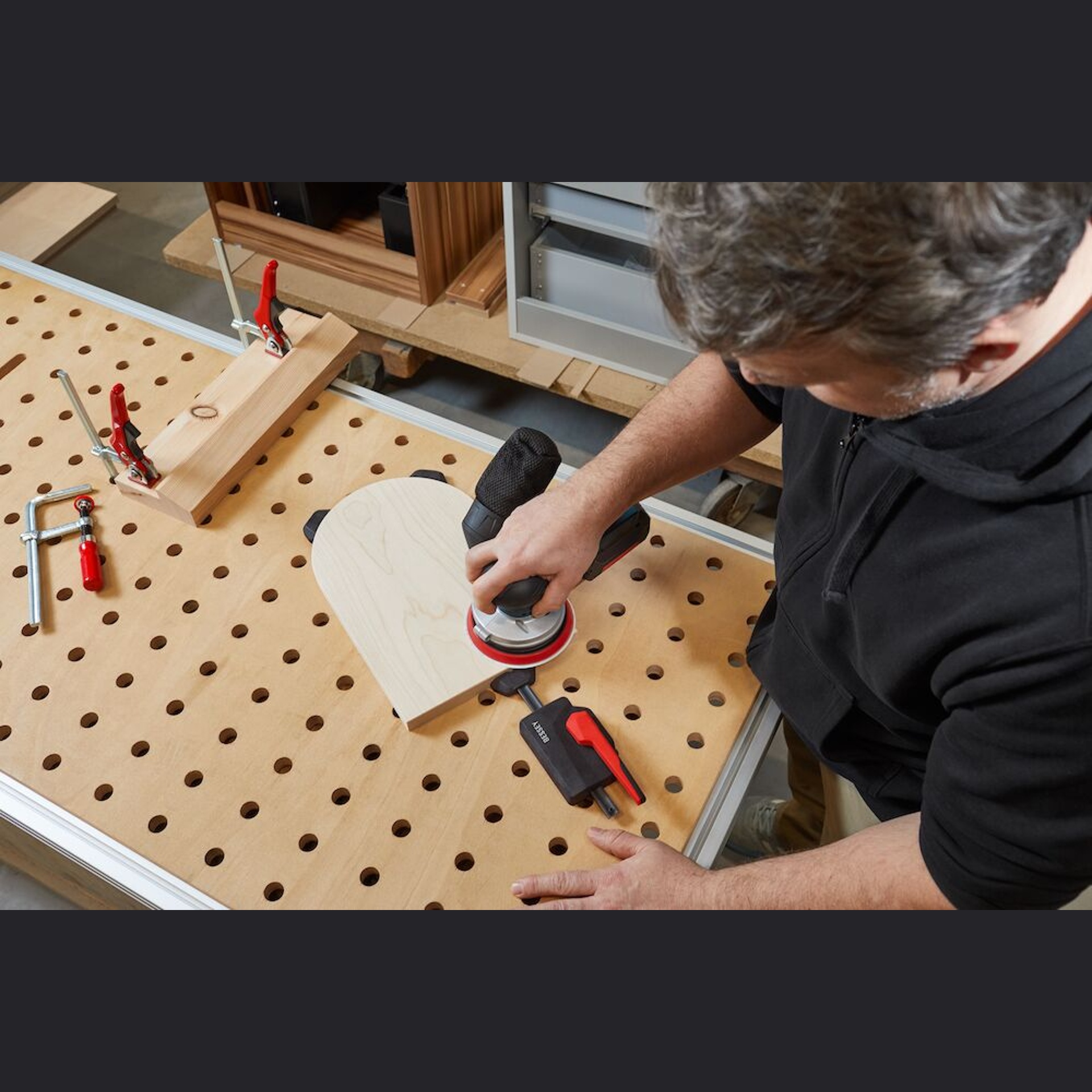 Grampo de tração horizontal para mesas multifunções WNS-SET-MFT Grampo de tração horizontal para mesas multifunções WNS-SET-MFT