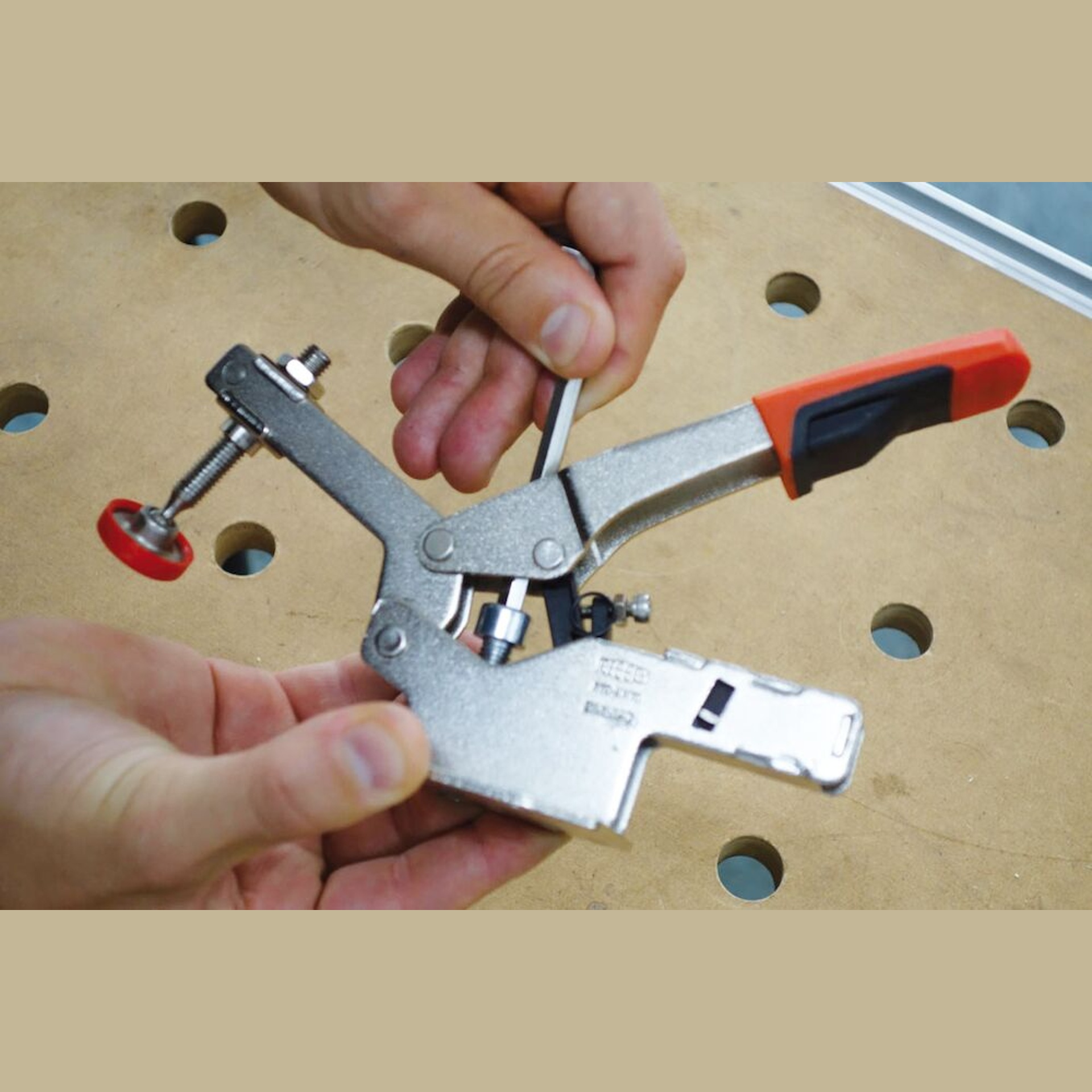 BESSEY STC-SET-T20 Adaptador P/Mesas Multifun��es