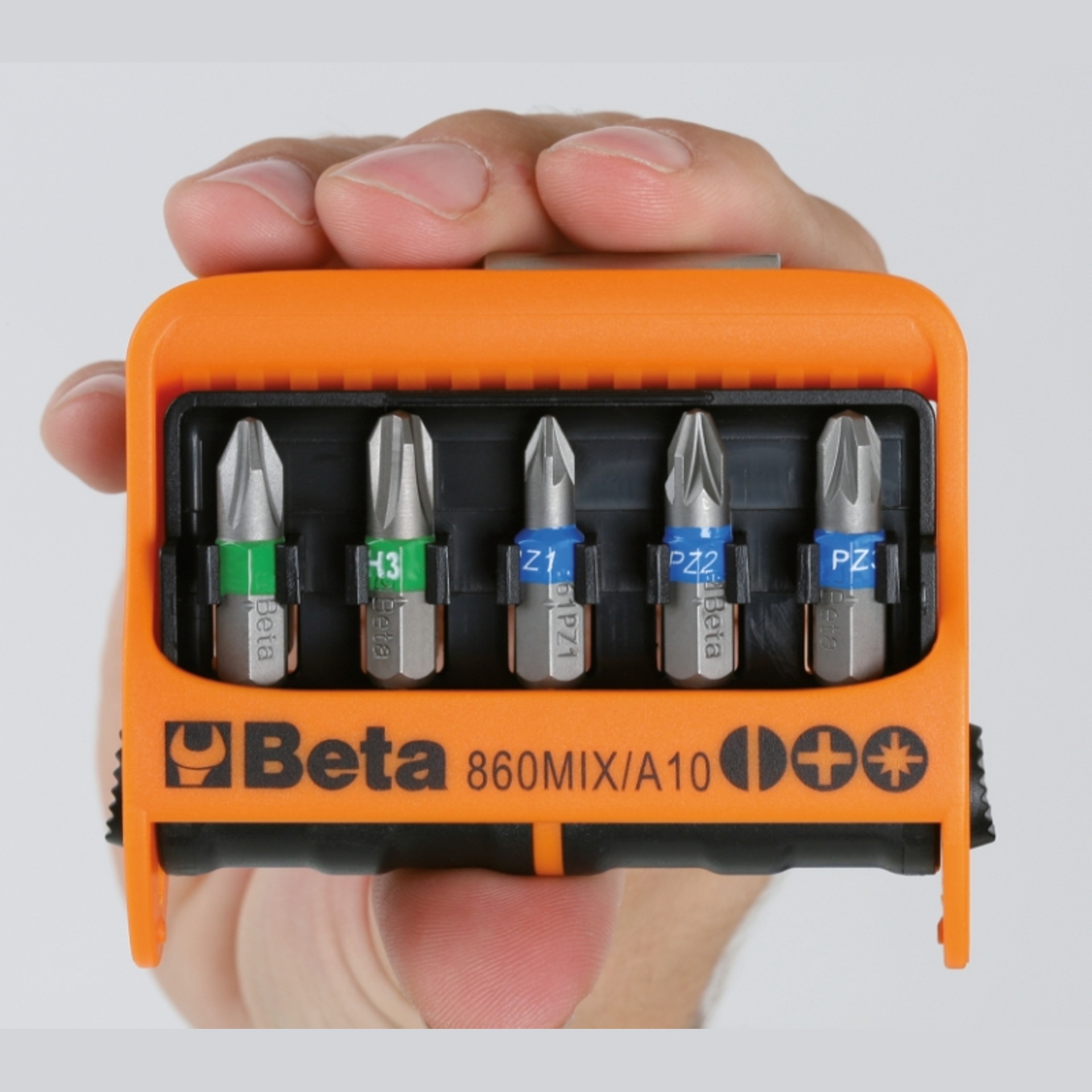 BETA Jogo de 10 pontas para parafusos perfil Torx� com porta pontas magn�tico, em caixa pl�stica