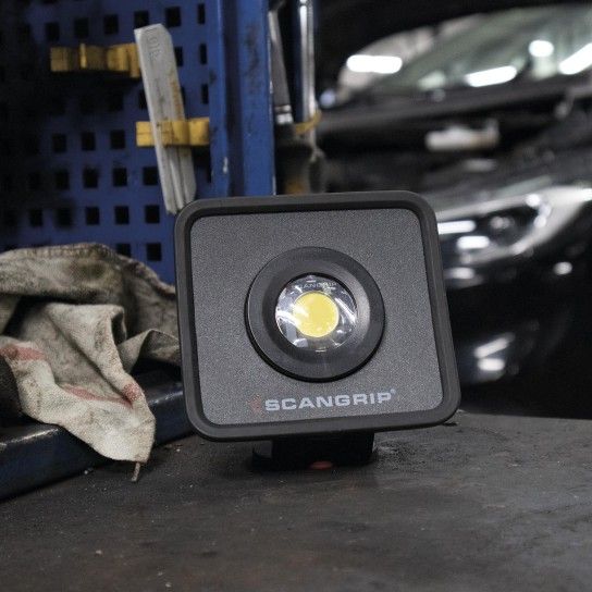 Scangrip Nova Mini - Holofote 1000Lm Scangrip Nova Mini - Holofote 1000Lm