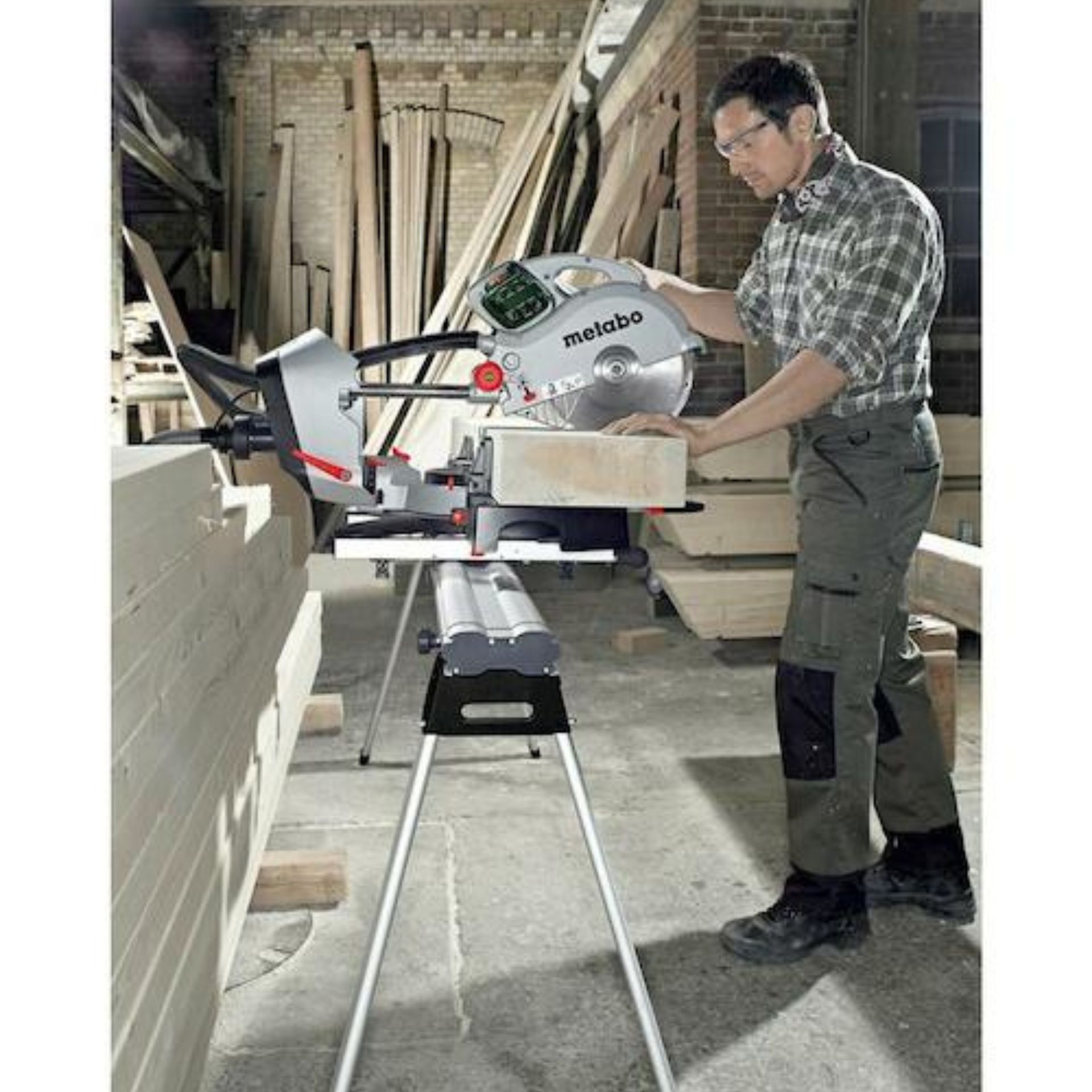 METABO KGS 315 PLUS 0103150000 Serra Esquadria METABO KGS 315 PLUS 0103150000 Serra Esquadria