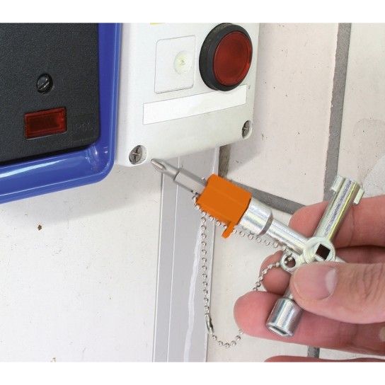 BETA Chave de 4 bocas para operadores de pain�is de controlo.