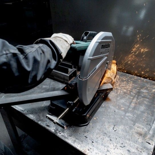 METABO CS 22-355 Serra para metal METABO CS 22-355 Serra para metal