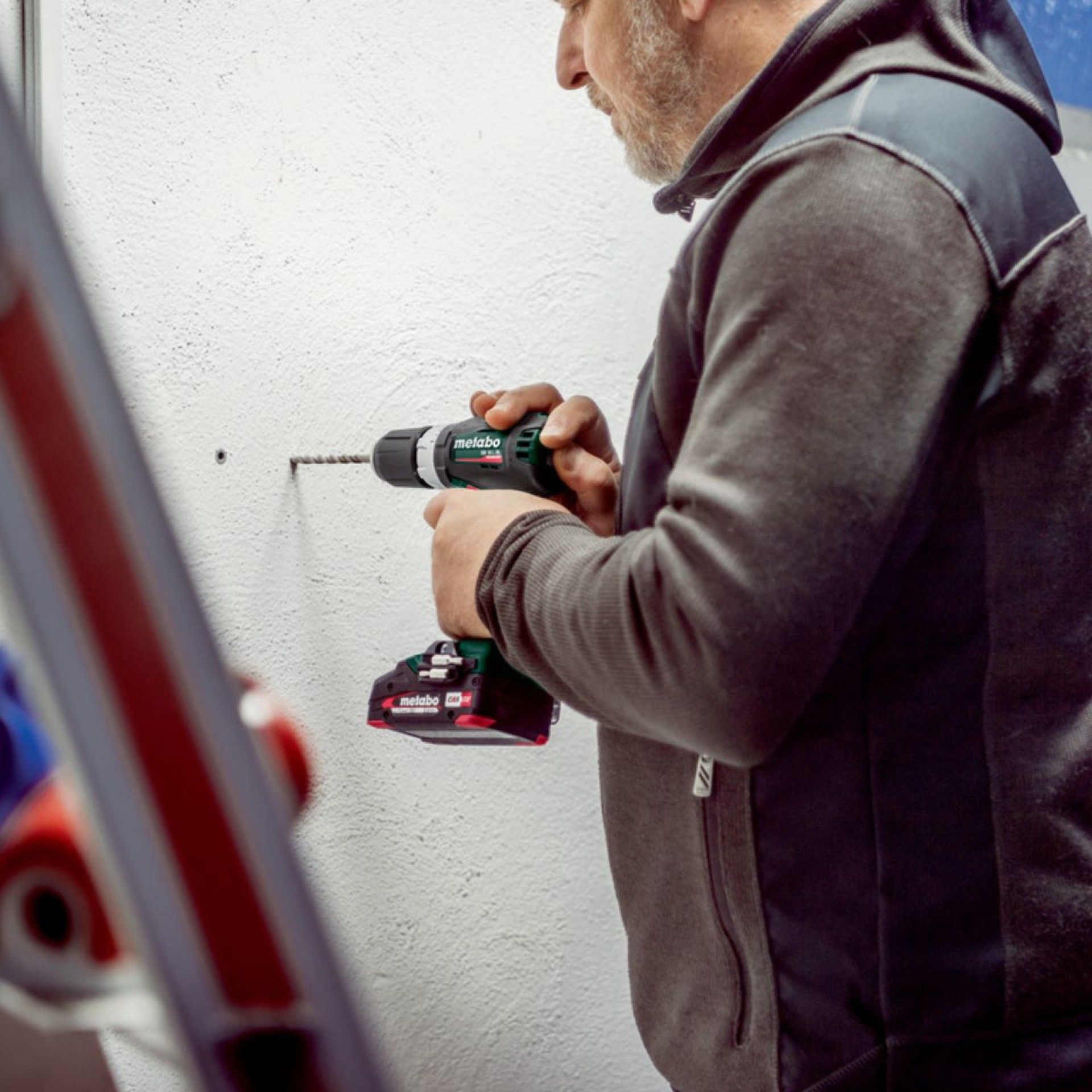 METABO SB 18 L BL 2x2Ah Berb. Percussao S/Fio Metabox METABO SB 18 L BL 2x2Ah Berb. Percussao S/Fio Metabox