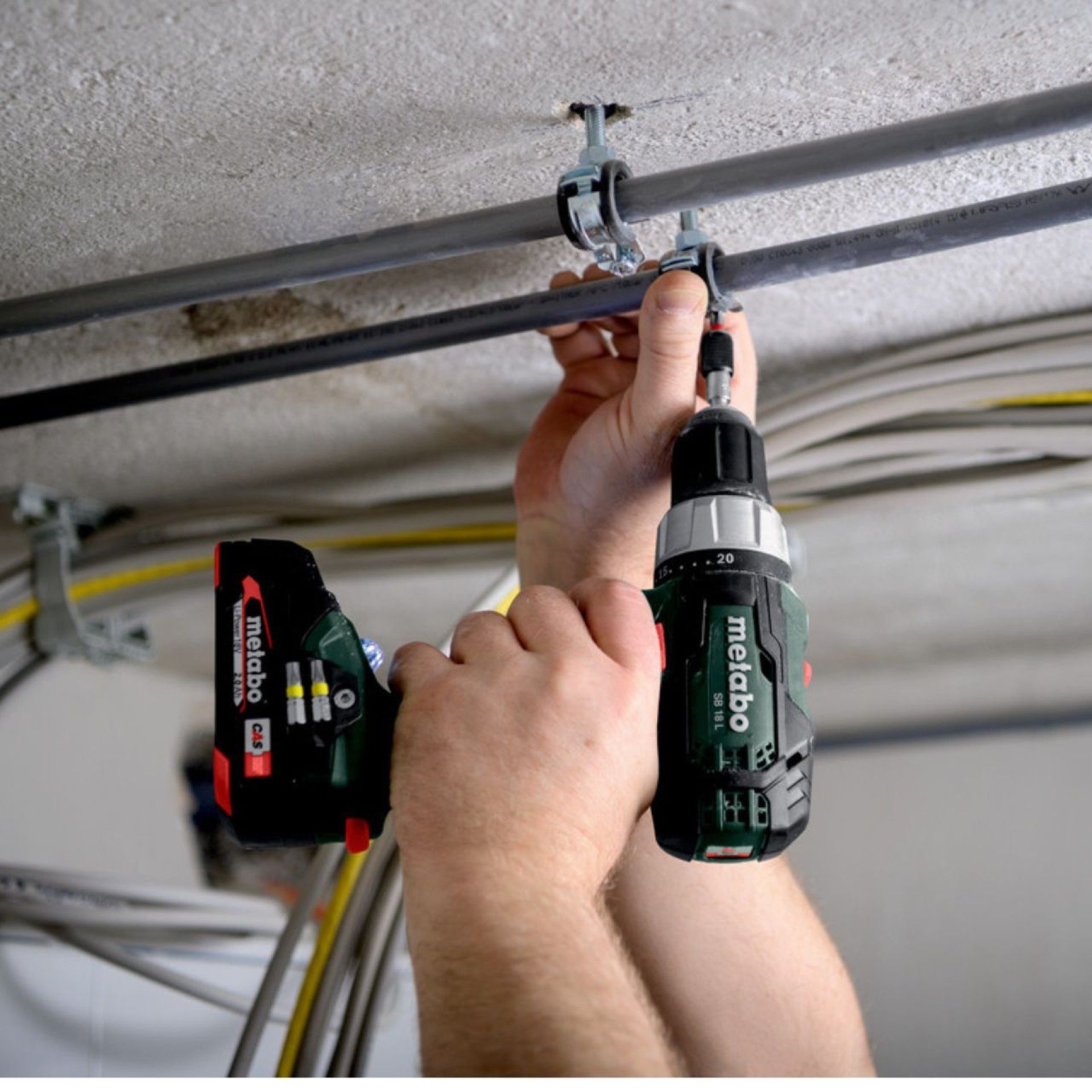 METABO SB 18 L 2x2Ah METABO SB 18 L 2x2Ah