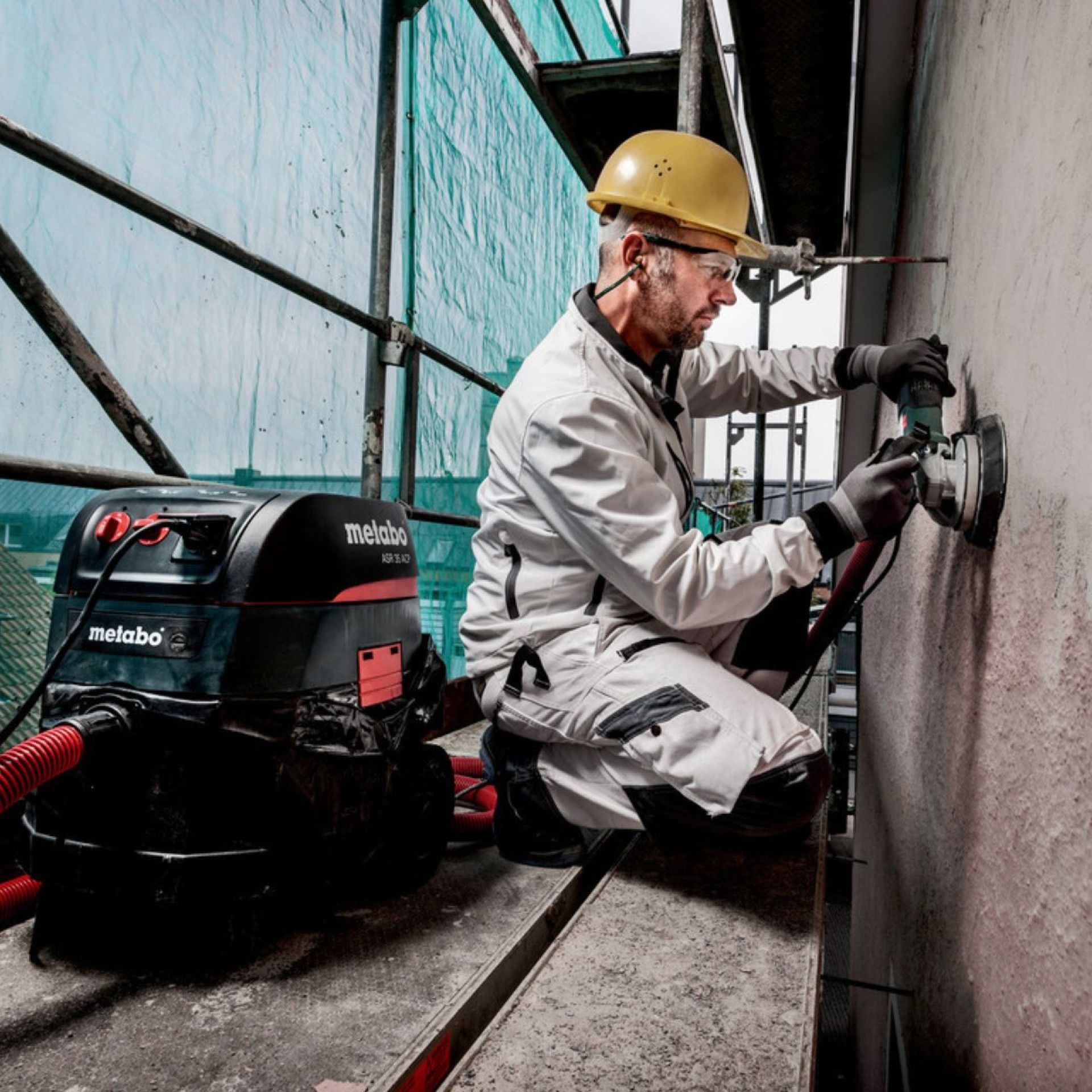 METABO RFEV 19-125 RT Fresadora para renova��es