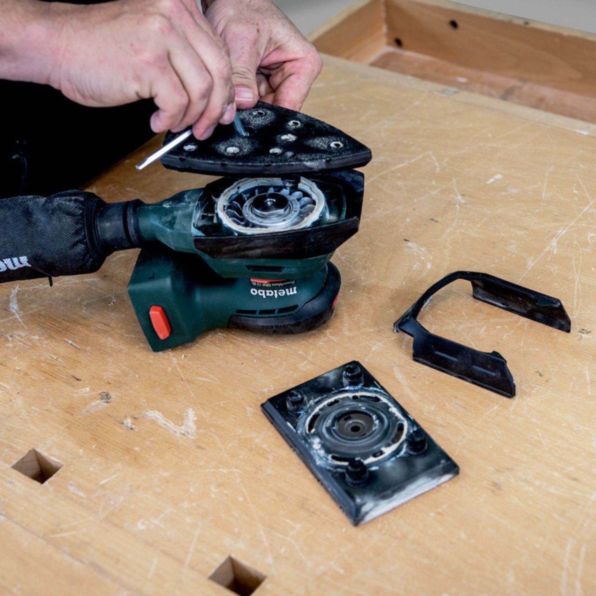 METABO PowerMaxx SRA 12 BL Set Lixadeira sem fio METABO PowerMaxx SRA 12 BL Set Lixadeira sem fio