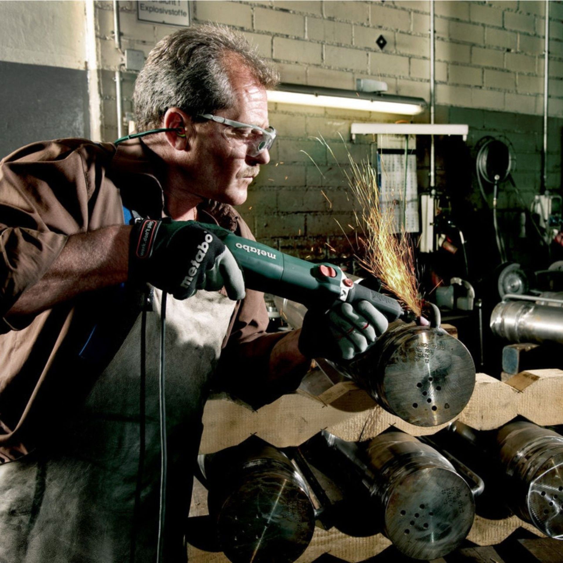 METABO GE 710 Plus Retificadora direita