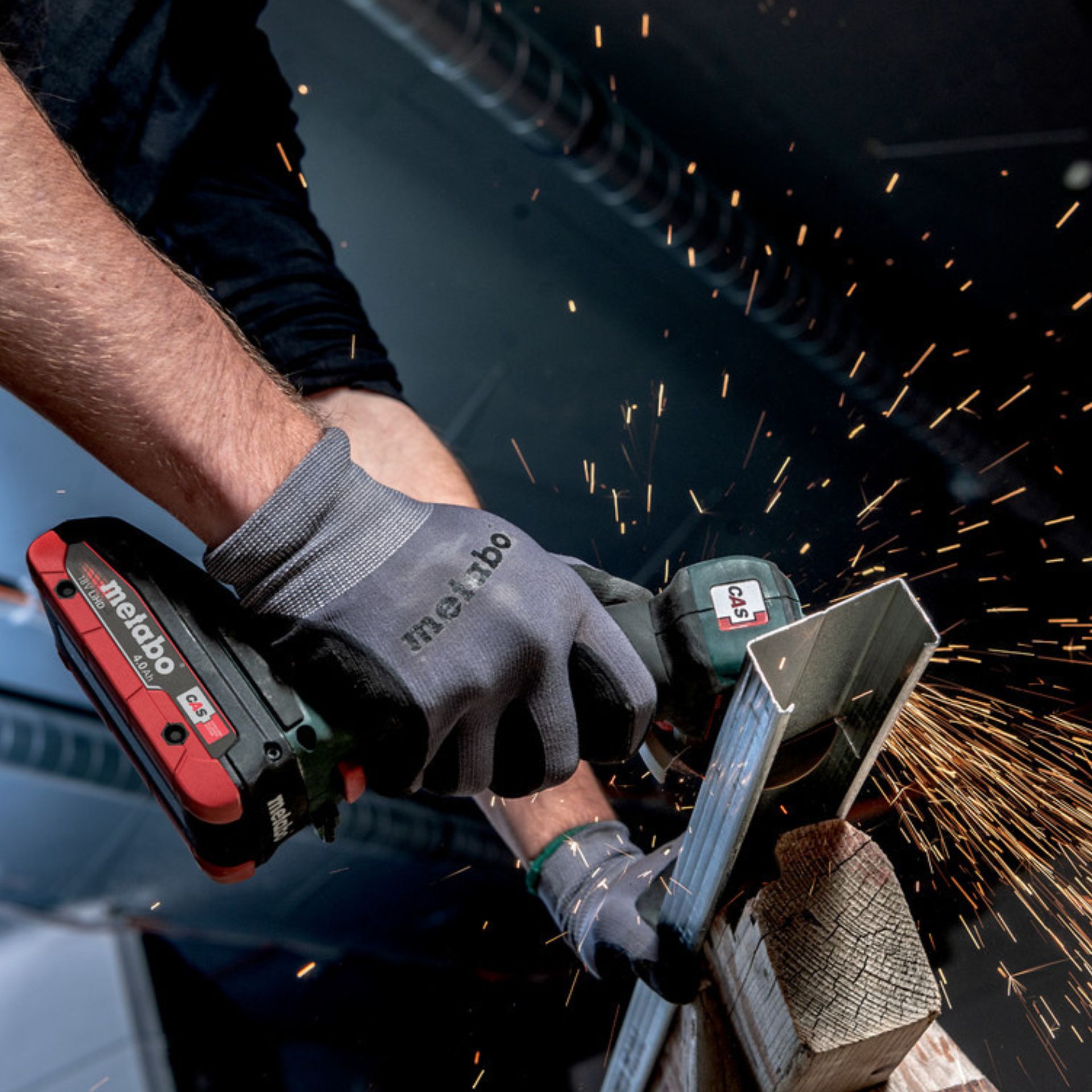 METABO CC 18 LTX BL Rebarbadora angular sem fio METABO CC 18 LTX BL Rebarbadora angular sem fio