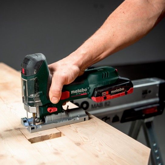 METABO ST 18 LT 130 BL Serra De Recortes S/Fio Metabox METABO ST 18 LT 130 BL Serra De Recortes S/Fio Metabox