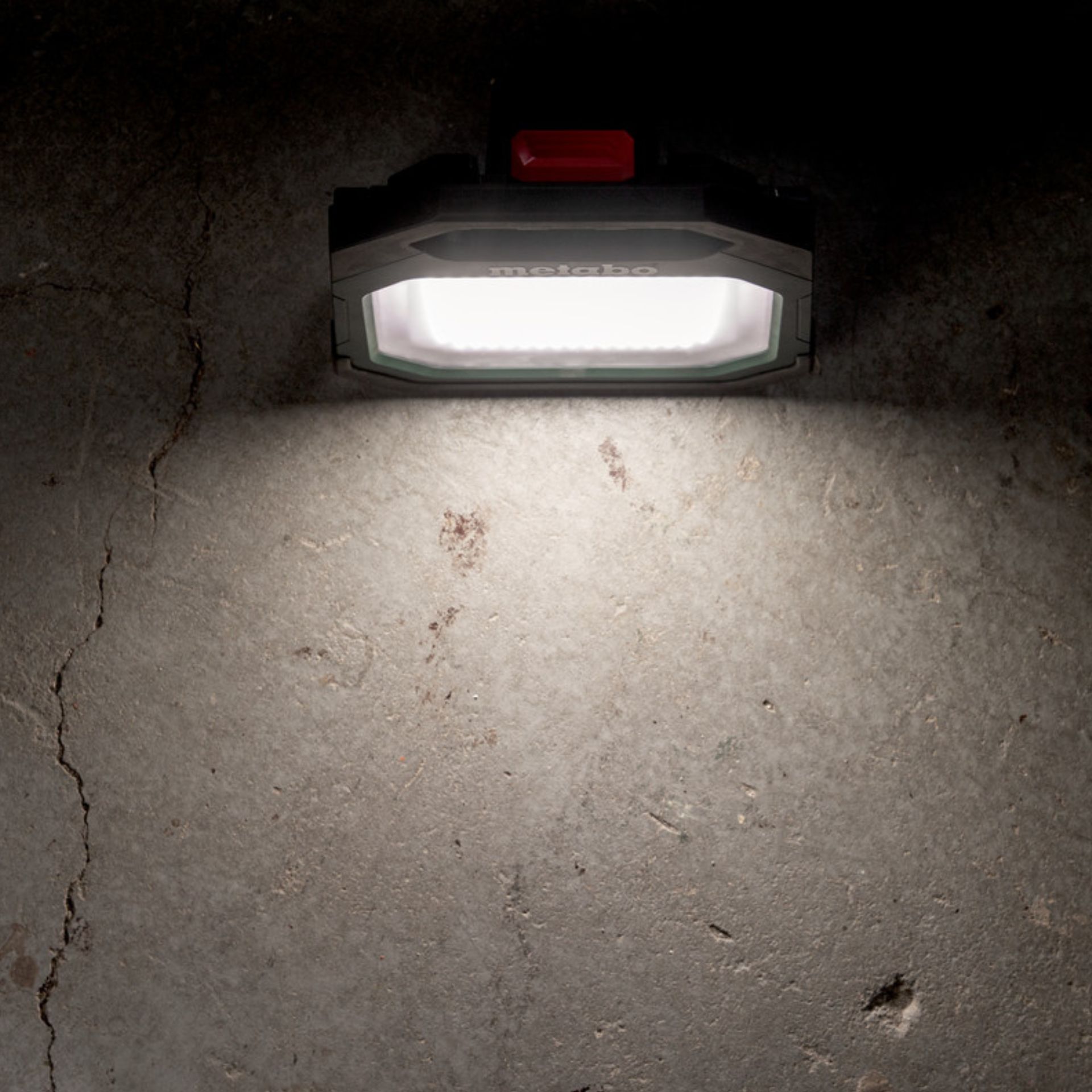 METABO BSA 18 LED 10000 Holofote sem fio