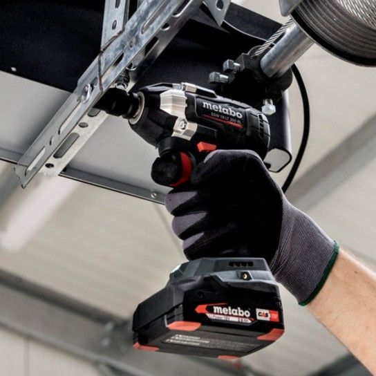 METABO SSW 18 LT 300 BL Aparafusadora de percuss�o sem fio