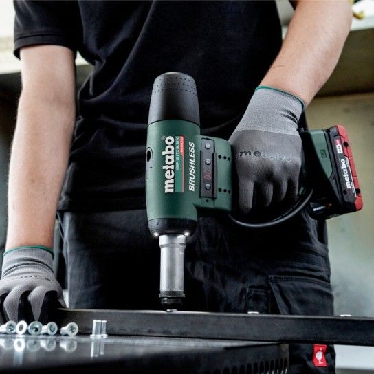 METABO NMP 18 LTX BL M10 Rebitadora para rebites roscados sem fio METABO NMP 18 LTX BL M10 Rebitadora para rebites roscados sem fio