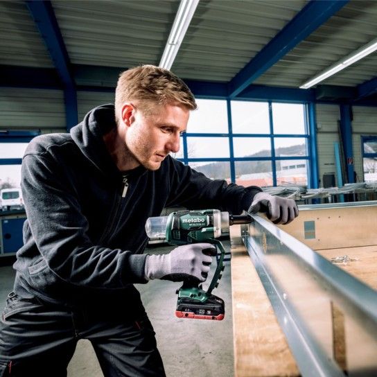 METABO NP 18 LTX BL 5.0 Rebitadora sem fio
