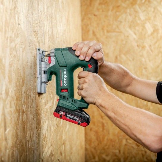 METABO STAB 18 LTX 150 BL Serra De Recortes S/Fio Metabox METABO STAB 18 LTX 150 BL Serra De Recortes S/Fio Metabox