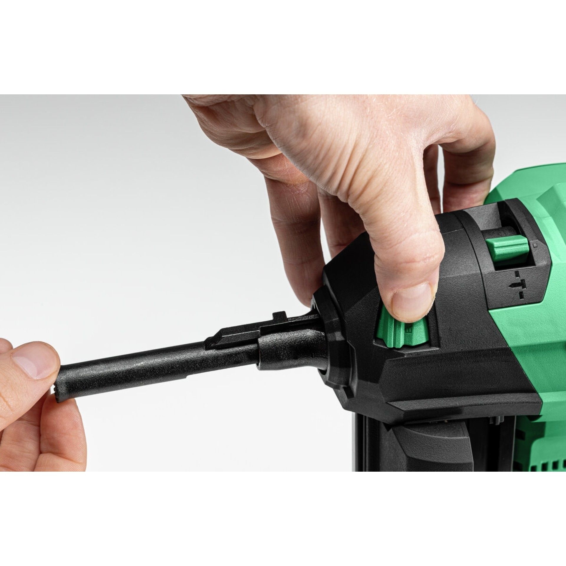 HIKOKI Pregadora para bet�o sem fio NC1840DAW3Z