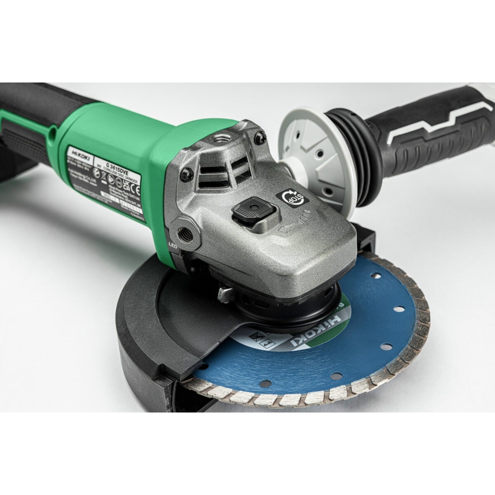 HIKOKI Rebarbadora angular sem fio G3615DVEW2Z